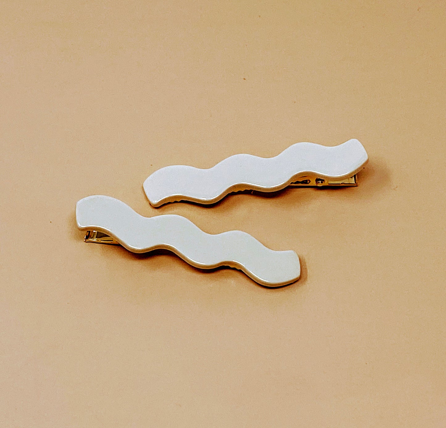 Wavy Barrette in Ivory (Set of 2)