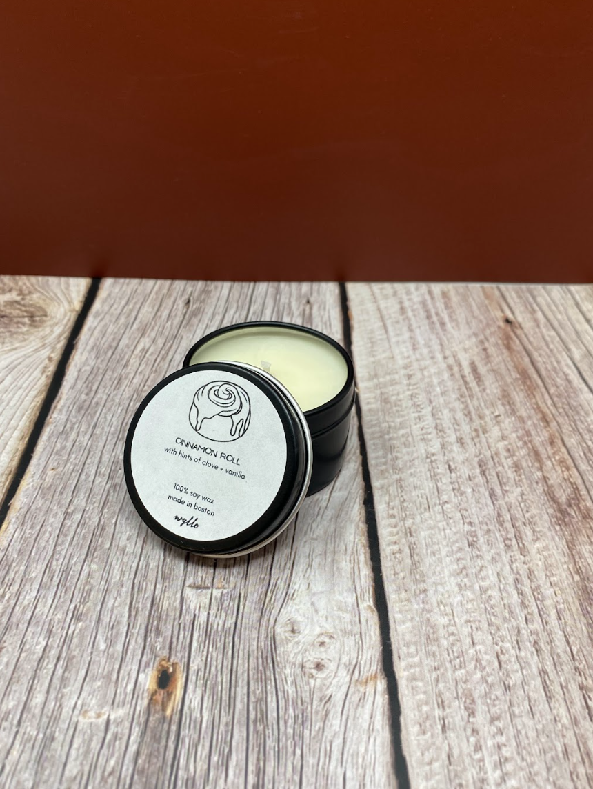 Cinnamon Roll Candle 2 oz