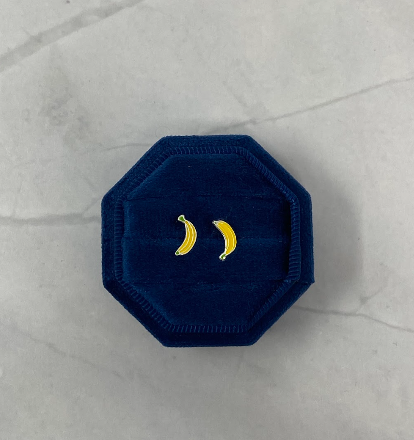 Banana Studs