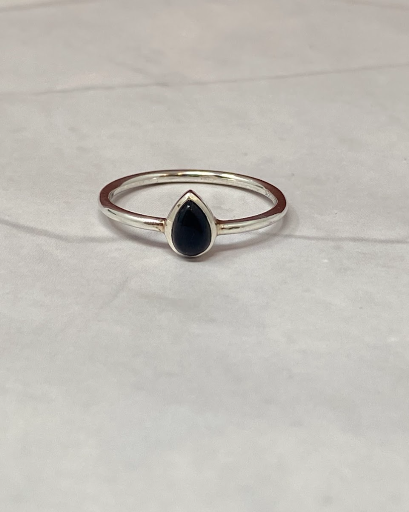 Silver Pear Onyx Ring