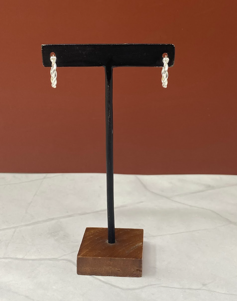 Twisted Silver Hoops