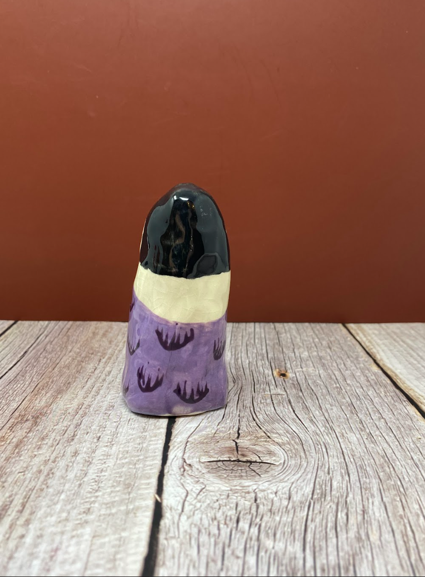 Girl Gang Sculpture "Lilac"