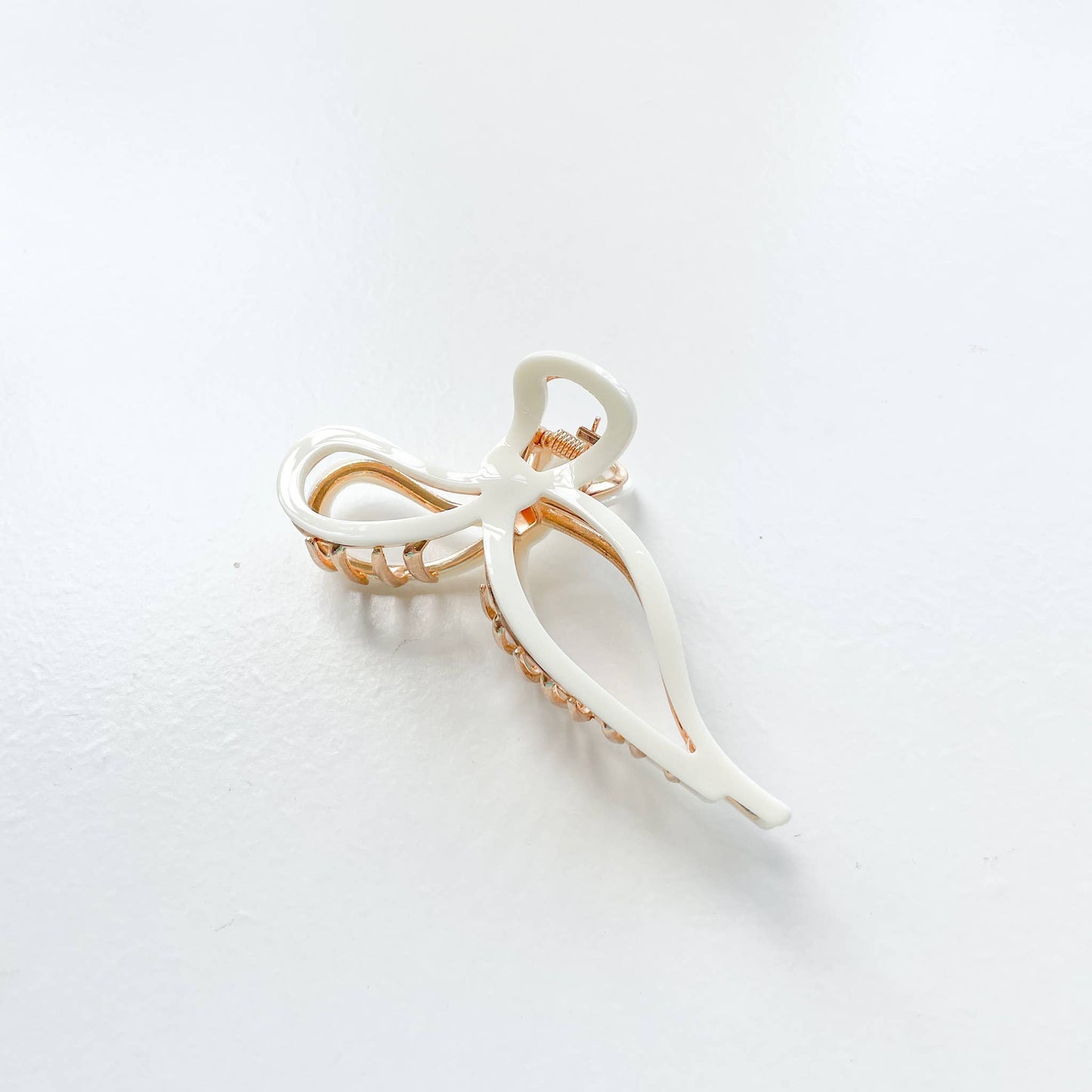 Large Ribbon Bow Metal Claw Clip