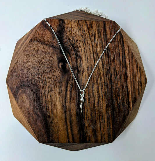 Small Silver Italian Horn Necklace