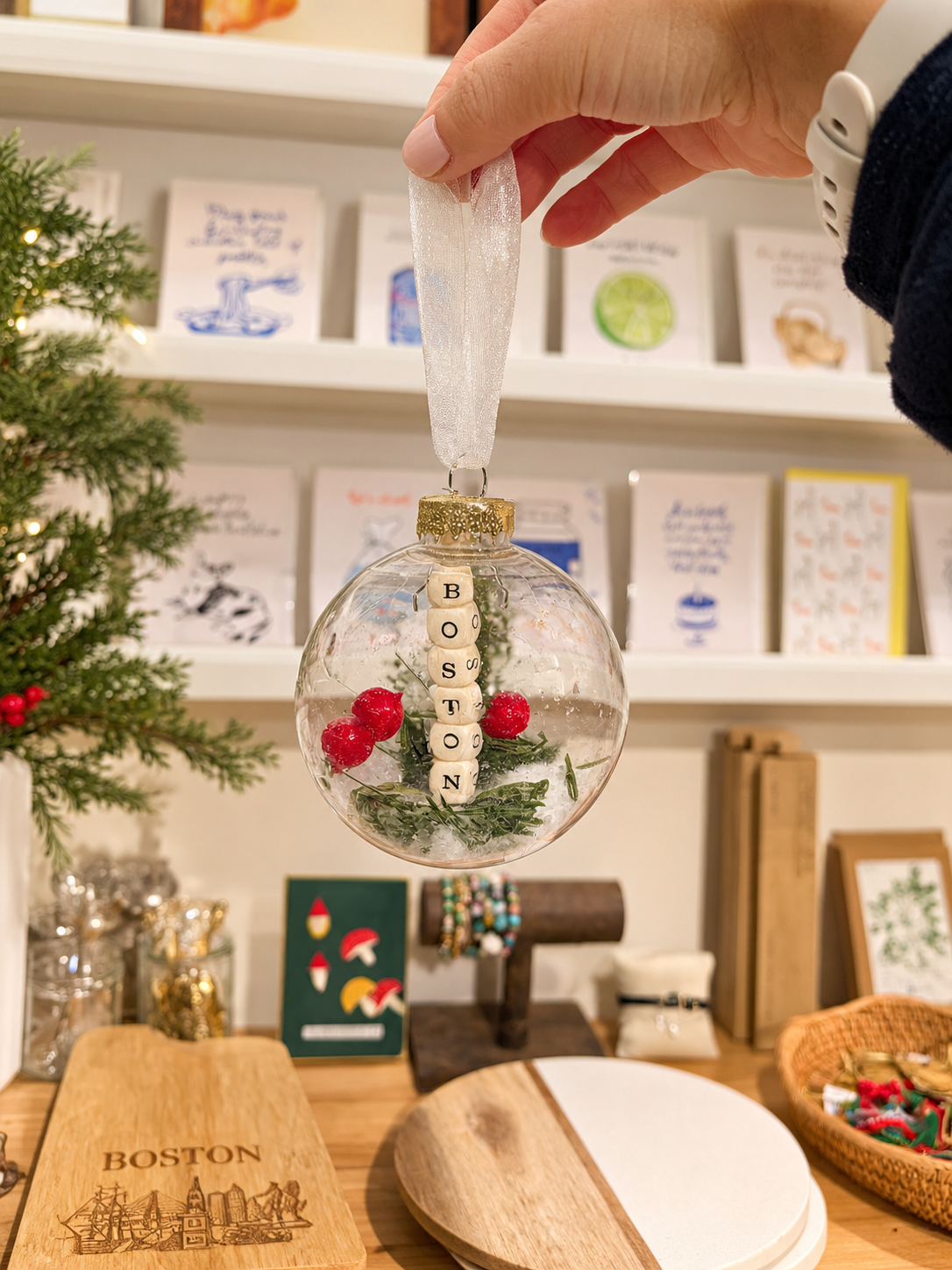 Snow Globe & Wreath Momento Ornament Workshop - Make 3 ornaments!