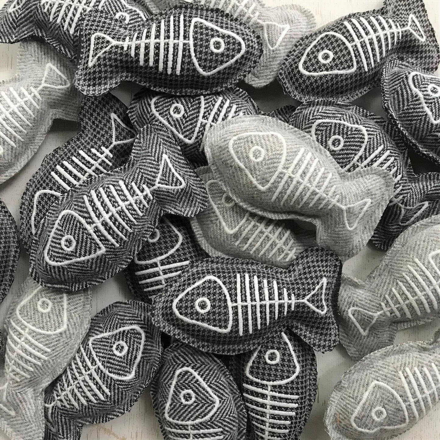 Fish Catnip Toy (Multiple Colors)