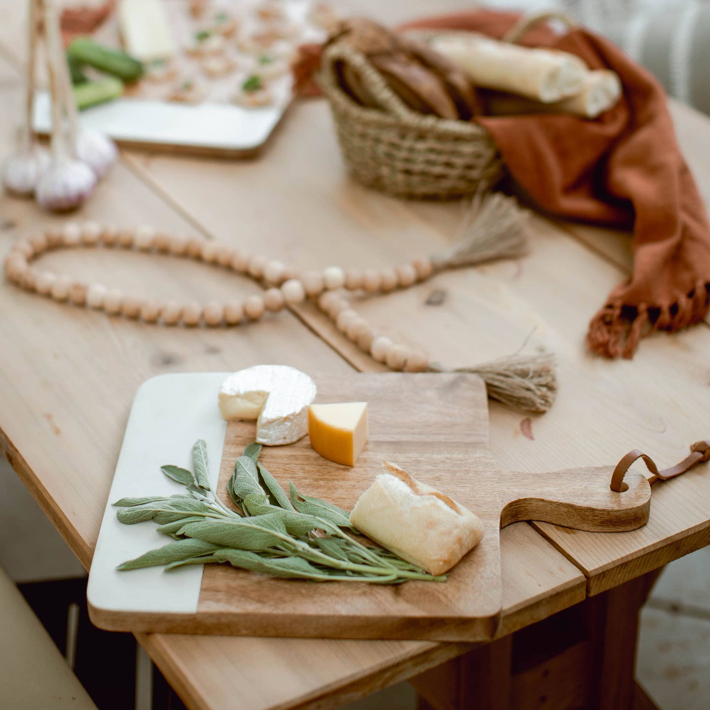 Square Mango Wood Cutting Board