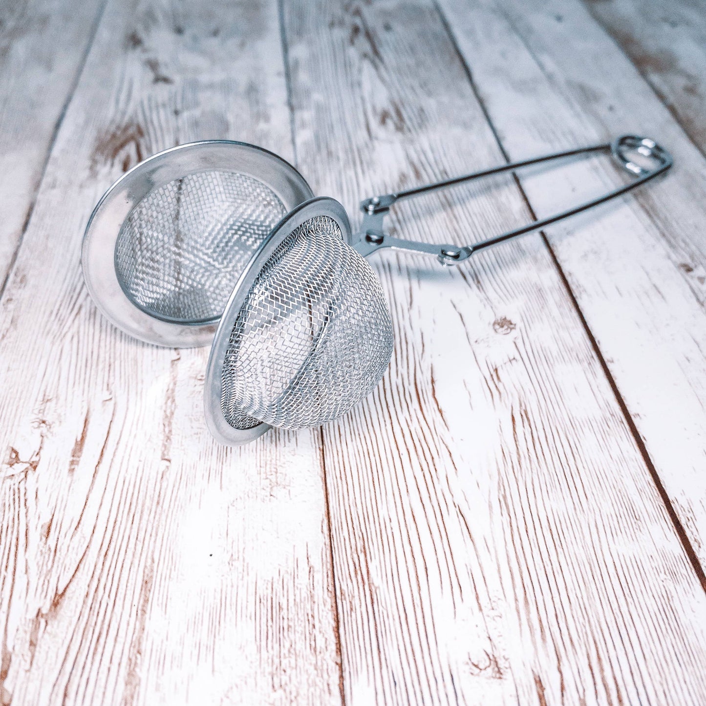 Mesh Tea Infuser with Handle
