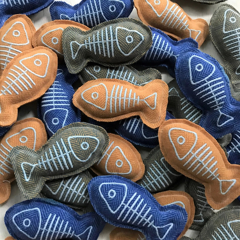 Fish Catnip Toy (Multiple Colors)