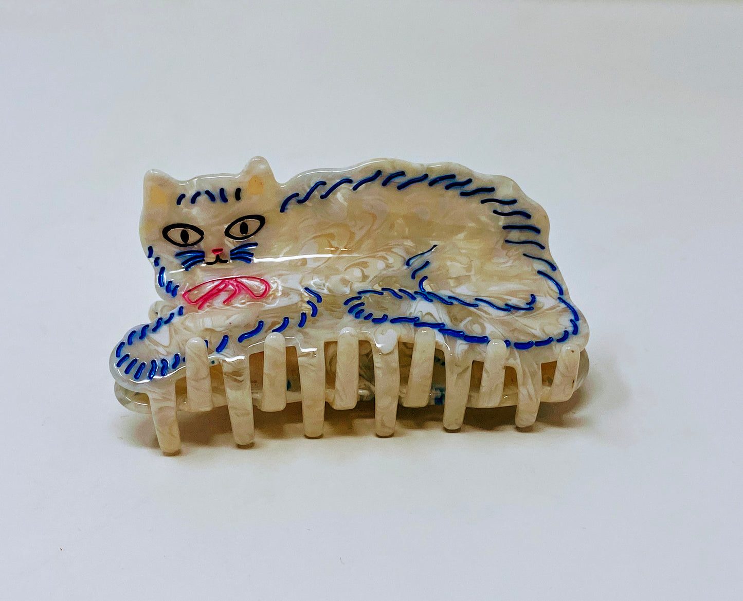 White Cat Claw Clip