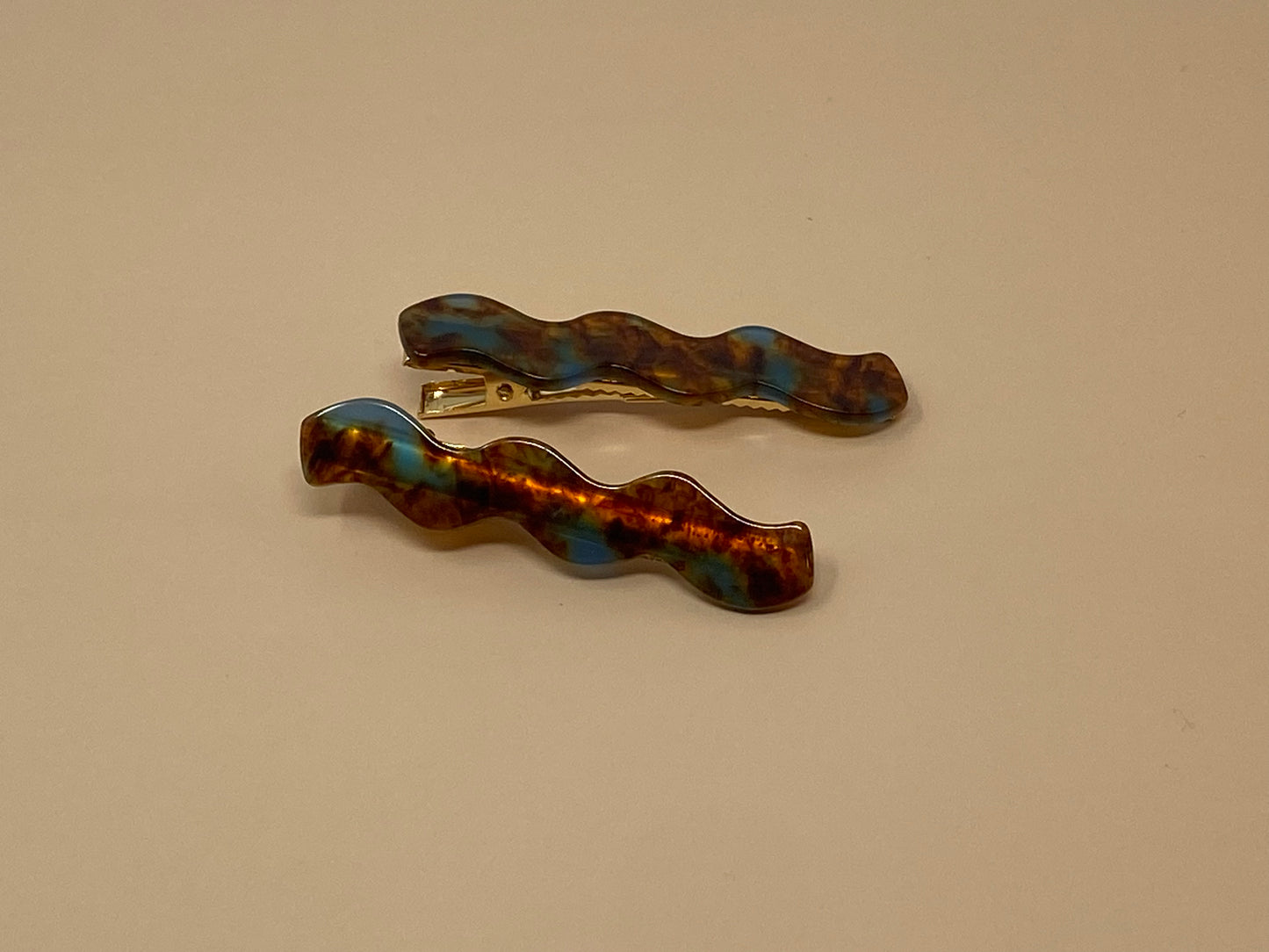 Wavy Barrette in Tortoise (Set of 2)