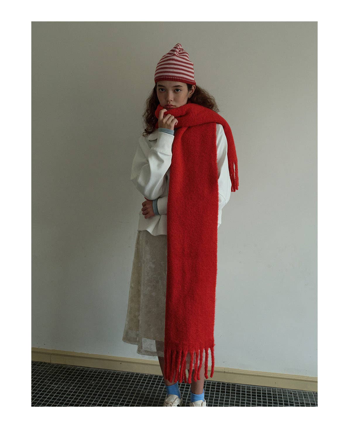 Red Tassel Wool Scarf