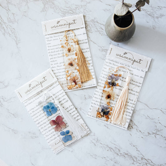 3.5" Pressed Flowers Resin Bookmark (Assorted)