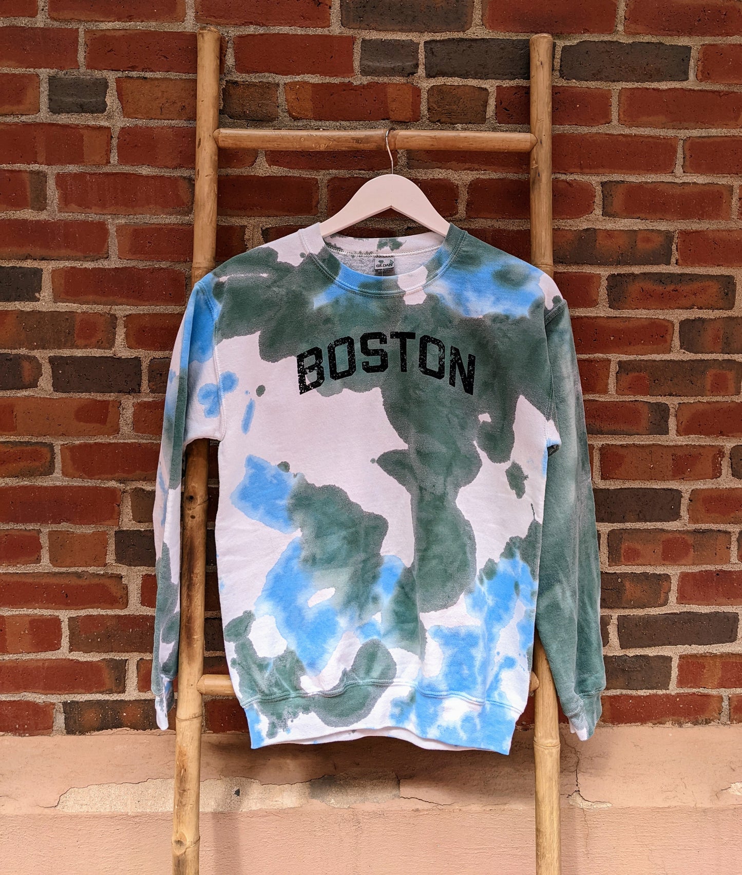 Boston Tie-Dye Unisex Sweatshirt
