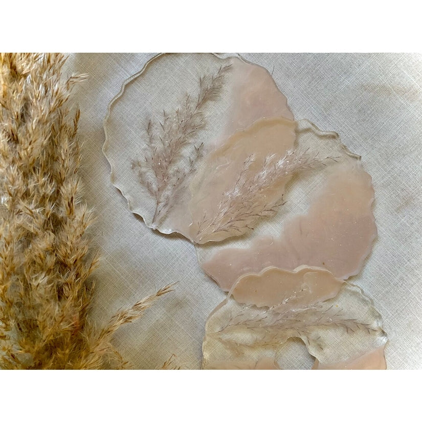 Resin Pampas Grass Geode Coaster