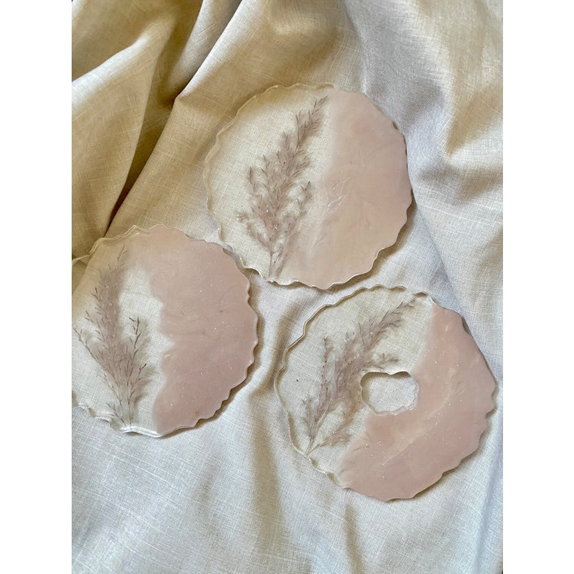 Resin Pampas Grass Geode Coaster