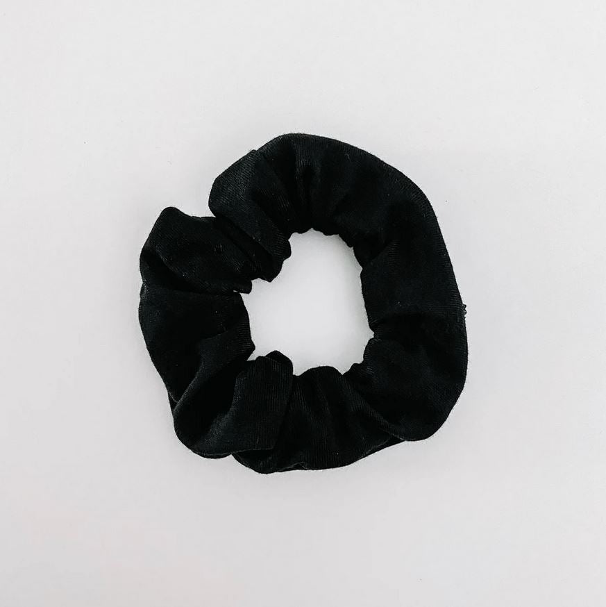 black hidden pocket cotton scrunchie