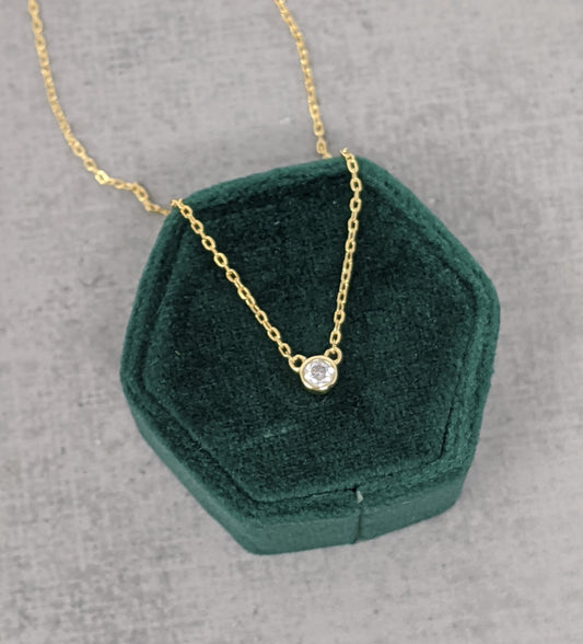 yellow gold cz bezel necklace