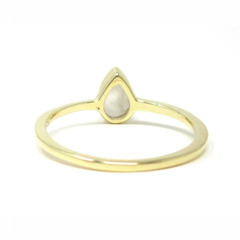 yellow gold pear moonstone ring